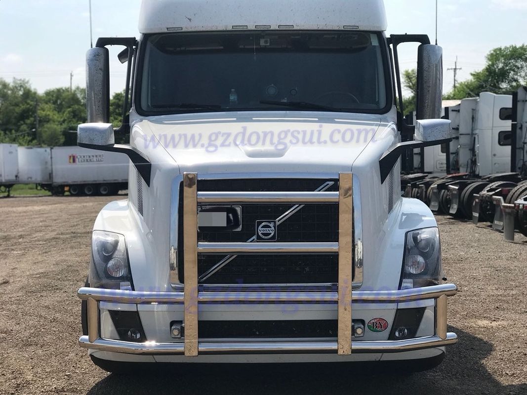 American Semi Big Truck Deer Guard Bumper Hand Polish