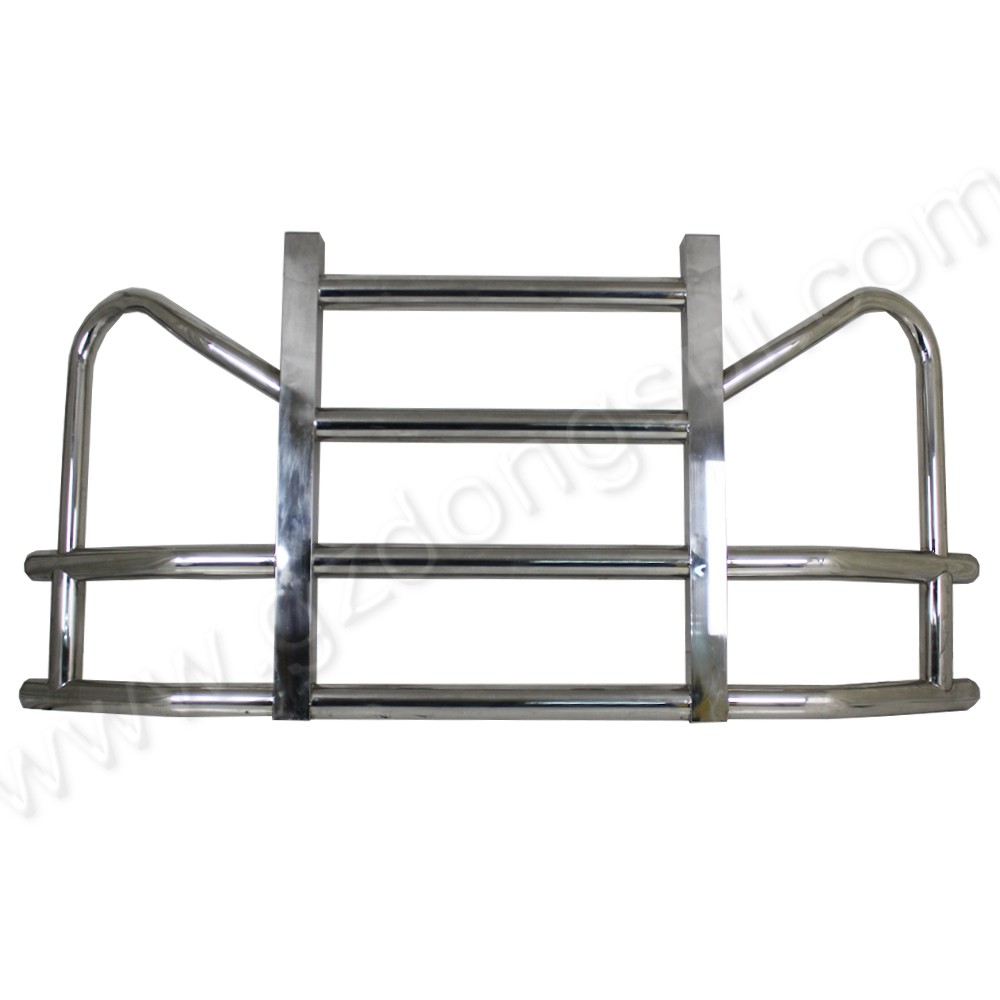 American Semi Big Truck Deer Guard Bumper Hand Polish