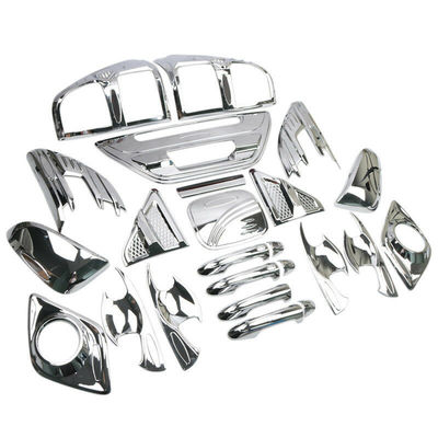 Nastro di plastica amichevole del corredo di Chrome dell'automobile di Eco e colore nero per Hilux Revo 2015+