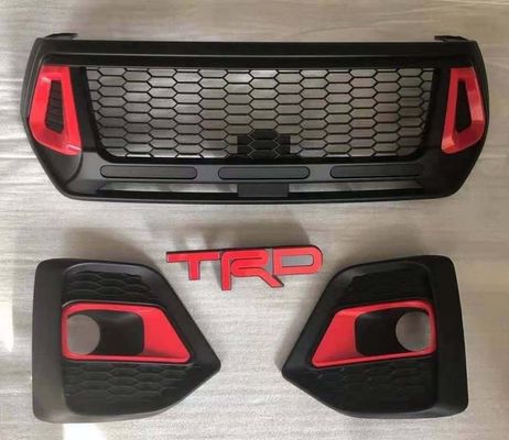 100% ha provato il corredo nero DO-BP-R04 della carrozzeria a Toyota Hilux Revo