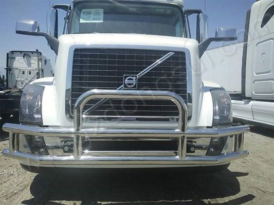 Fabbrica che vende la guardia resistente dei cervi del paraurti del camion 304SS dei semi per  VNL Freightliner 2004-2017 Cascadia Internat