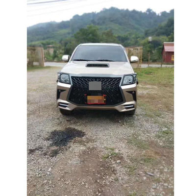 Produttore Wholesale Auto Car Front Bumper Grille For Toyota Hilux Rocco Update Lexus dell'OEM