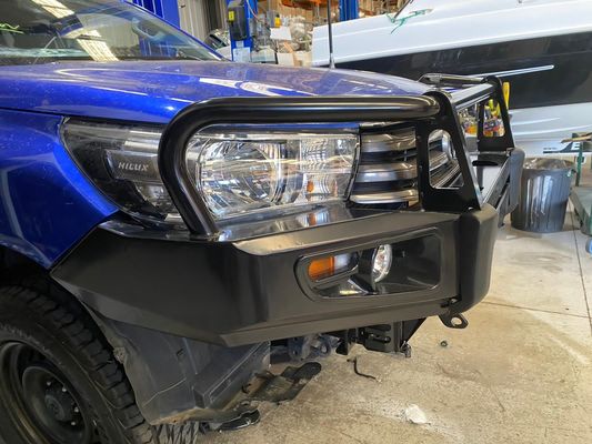 Acciaio Front Bull Bar For Toyota Hilux Revo Vigo Nissan Navara Np di Wholesale Powder Coated del produttore dell'OEM 300 D40