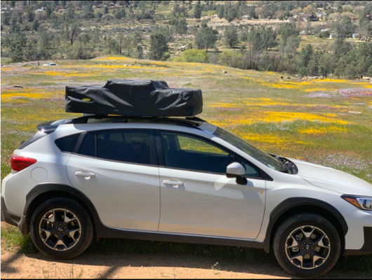 automobile di campeggio Shell Rooftop Roof Top Tent molle di Suv di viaggio di alluminio impermeabile del tessuto 4x4 con il lucernario