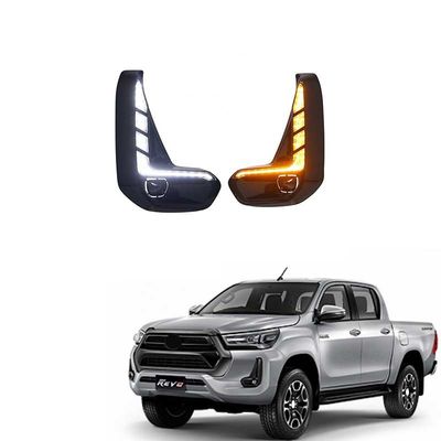 Fendinebbia con luce diurna a LED per Toyota Hilux Revo 2021