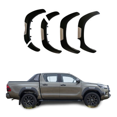 Gli accessori dell'automobile trasportano l'OEM su autocarro di plastica dei chiarori del cuscino ammortizzatore per Mitsubishi Tritone