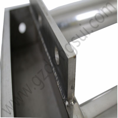 Fabbrica Dongsui Alta qualità Nuovo stile nordamericano Semi Truck Bumper Deer Guards For Freightliner Cascadia Volvo International Prostar Kenworth Peterbilt Mack Pinnacle