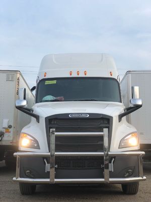 Paraurti robusti per autocarri Dongsui Factory, protezioni per cervi per Freightliner Cascadia, For Volvo, International Prostar, Kenworth, Peterbilt, Mack Pinnacle