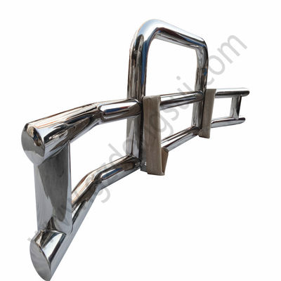 Fabbrica Dongsui stile classico e di alta qualità Semi Truck Bumper Deer Guards For Freightliner Cascadia For Volvo International Prostar Kenworth Peterbilt Mack Pinnacle